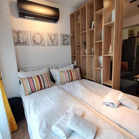 Cozy Studio Near The Historical Heart Of Sofia By Flat Mаnager ภายนอก รูปภาพ